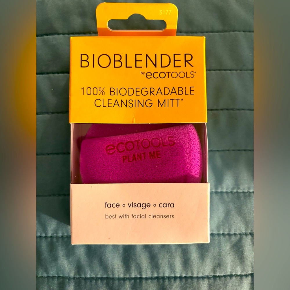 Face cleanser